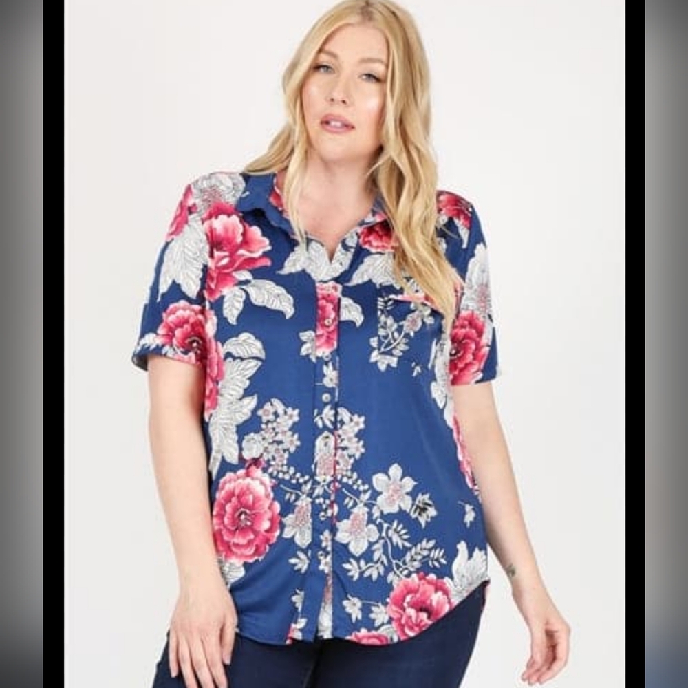 Sweet Lindsey 1x floral button up shirt